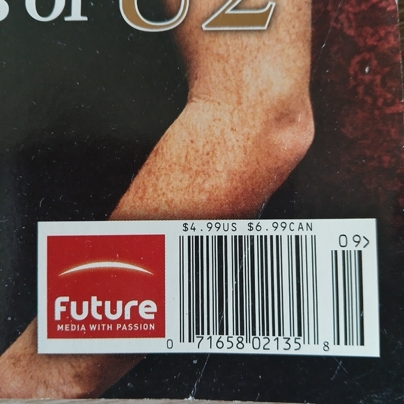 Guitar World Magazine September 2005 The Edge - Celebrates 25 Years of U2 - Picture 8 of 11